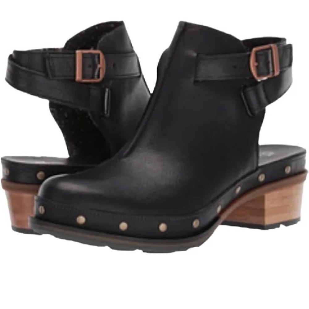 Chaco Cataluna Clog
